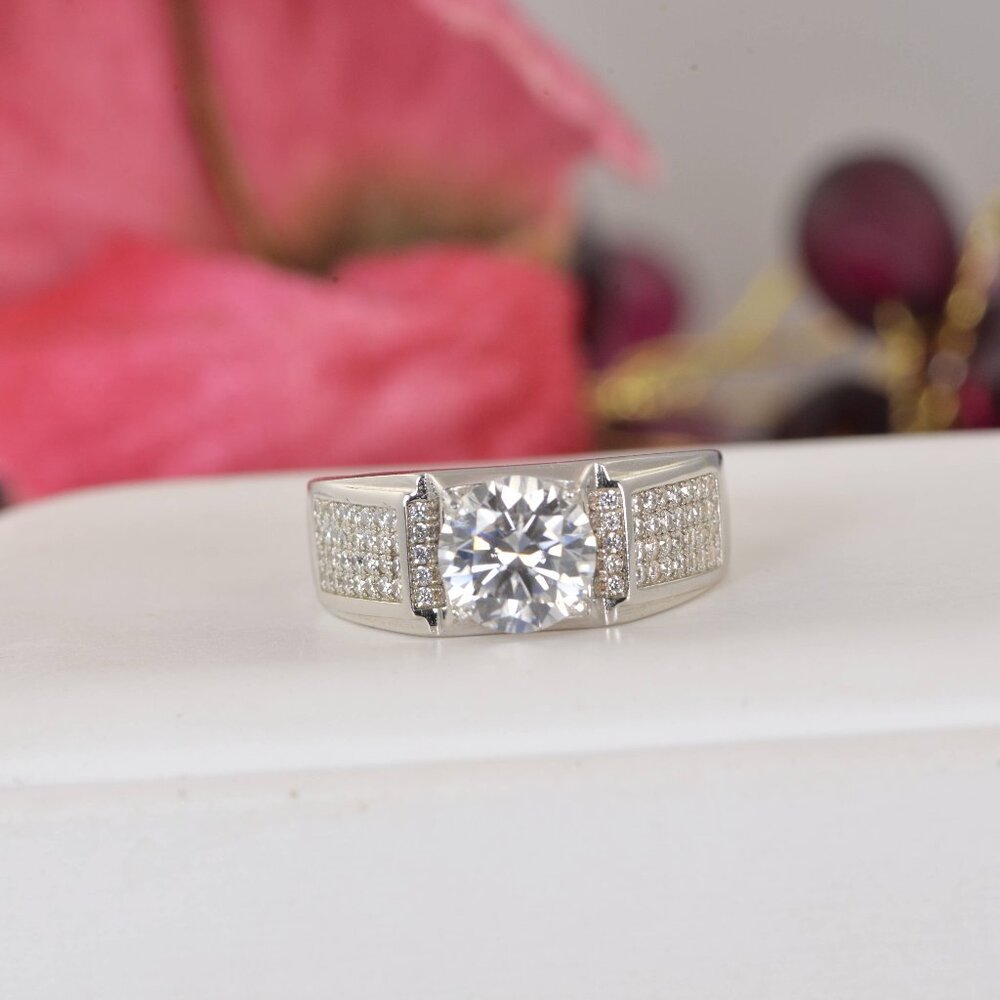 Certified 2 ctw Diamond Moissanite Mens Ring NEW